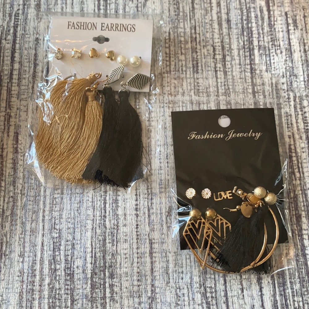 NWT Fashion Earrings